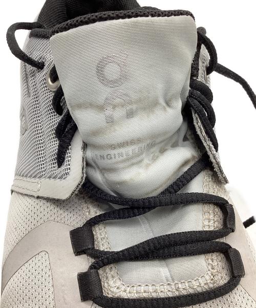 on（オン）On (オン) ローカットスニーカー グレー サイズ:24の古着・服飾アイテム