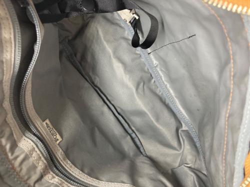 PORTER（ポーター）PORTER (ポーター) LIFT SHOULDER BAG / リフト ショルダーバッグ ベージュの古着・服飾アイテム