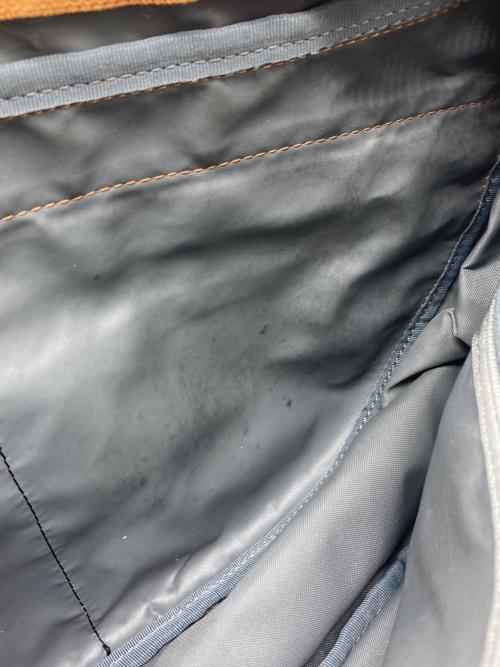 PORTER（ポーター）PORTER (ポーター) LIFT SHOULDER BAG / リフト ショルダーバッグ ベージュの古着・服飾アイテム