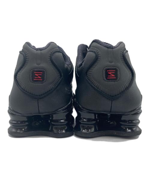 NIKE（ナイキ）NIKE (ナイキ) NIKE SHOX TL BLACK/BLACK-MTLC HEMATITE-MAX ORANGE / ローカットスニーカー ブラック サイズ:28の古着・服飾アイテム