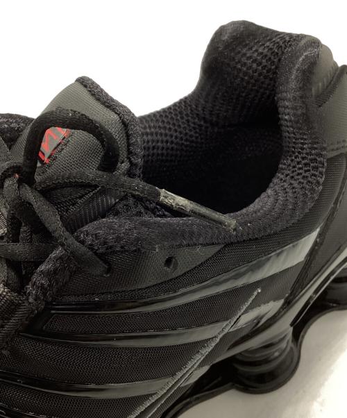 NIKE（ナイキ）NIKE (ナイキ) NIKE SHOX TL BLACK/BLACK-MTLC HEMATITE-MAX ORANGE / ローカットスニーカー ブラック サイズ:28の古着・服飾アイテム