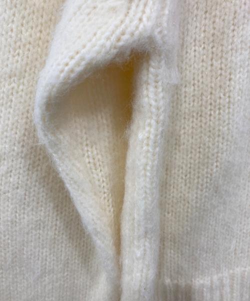 CHILD WOMAN（チャイルドウーマン）CHILD WOMAN (チャイルドウーマン) 花モチーフ起毛インターシャプルオーバー アイボリー サイズ:Freeの古着・服飾アイテム