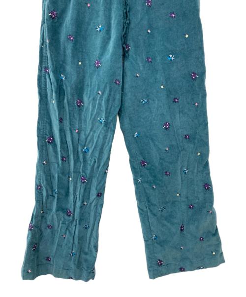 BEAUTY&YOUTH（ビューティーアンドユース）BEAUTY&YOUTH (ビューティーアンドユース) エンブロイダリー イージーパンツ グリーン サイズ:Mの古着・服飾アイテム