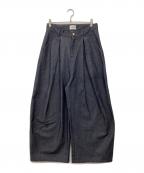 2IDIOTS LABELトゥーイディオッツ レーベル）の古着「スーパーワイドタックデニムパンツ」｜インディゴ