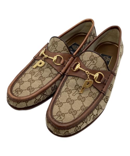 GUCCI（グッチ）GUCCI (グッチ) PALACE (パレス) Pチャーム ホースビットローファー ベージュ サイズ:9の古着・服飾アイテム