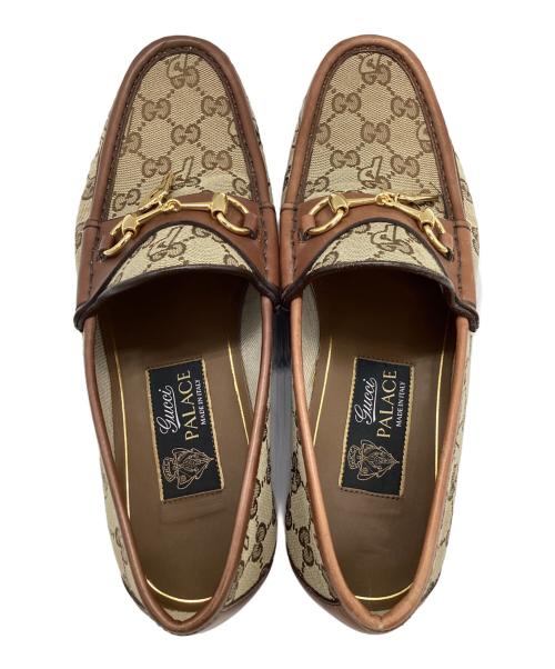 GUCCI（グッチ）GUCCI (グッチ) PALACE (パレス) Pチャーム ホースビットローファー ベージュ サイズ:9の古着・服飾アイテム