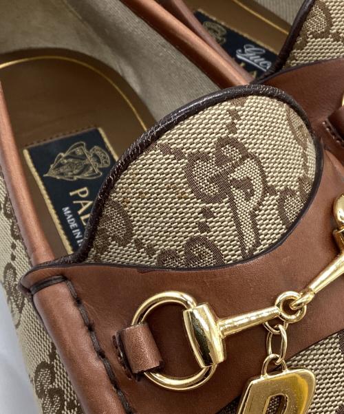 GUCCI（グッチ）GUCCI (グッチ) PALACE (パレス) Pチャーム ホースビットローファー ベージュ サイズ:9の古着・服飾アイテム