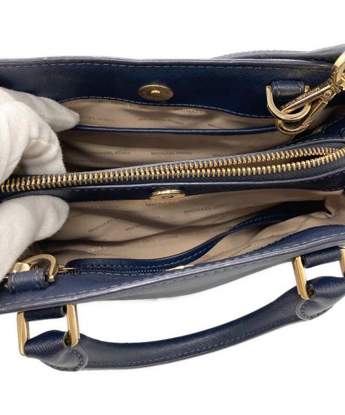 MICHAEL KORS（マイケル・コース）MICHAEL KORS (マイケル・コース) ショルダーバッグ ネイビーの古着・服飾アイテム