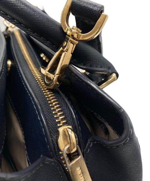 MICHAEL KORS（マイケル・コース）MICHAEL KORS (マイケル・コース) ショルダーバッグ ネイビーの古着・服飾アイテム