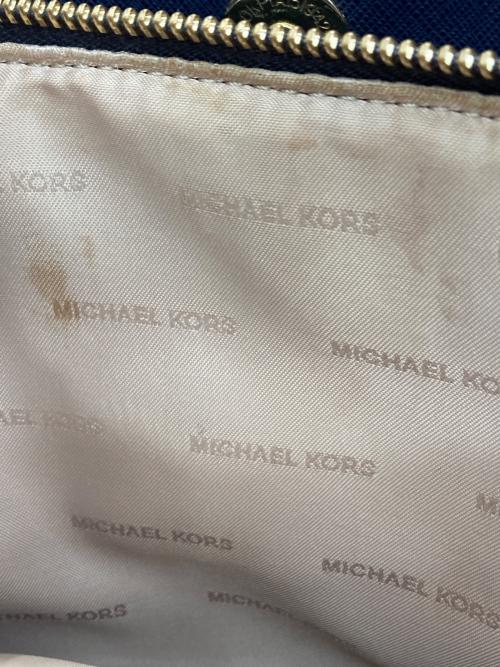 MICHAEL KORS（マイケル・コース）MICHAEL KORS (マイケル・コース) ショルダーバッグ ネイビーの古着・服飾アイテム