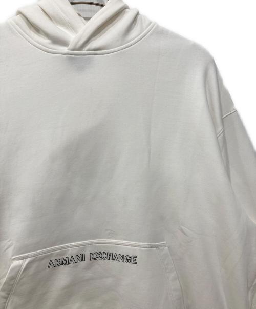 ARMANI EXCHANGE（アルマーニ エクスチェンジ）ARMANI EXCHANGE (アルマーニ エクスチェンジ) AXロゴ フーデッドスウェットプルオーバー ホワイト サイズ:Lの古着・服飾アイテム