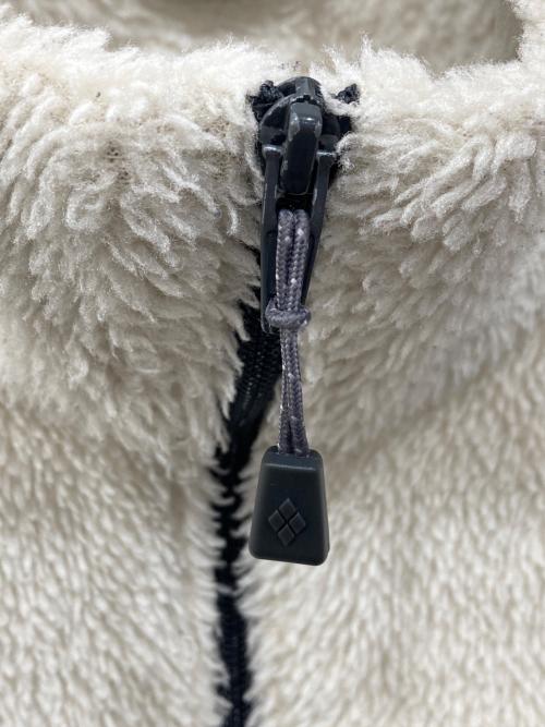 mont-bell（モンベル）mont-bell (モンベル) クリマエア ジャケット ホワイト サイズ:XLの古着・服飾アイテム