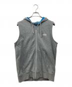 stussyステューシー）の古着「スケートマン スリーブレスパーカー」｜グレー