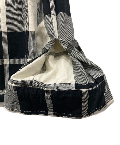 FRED PERRY（フレッドペリー）FRED PERRY (フレッドペリー) タータン ツイル オーバーシャツジャケット ブラック×ホワイト サイズ:Mの古着・服飾アイテム