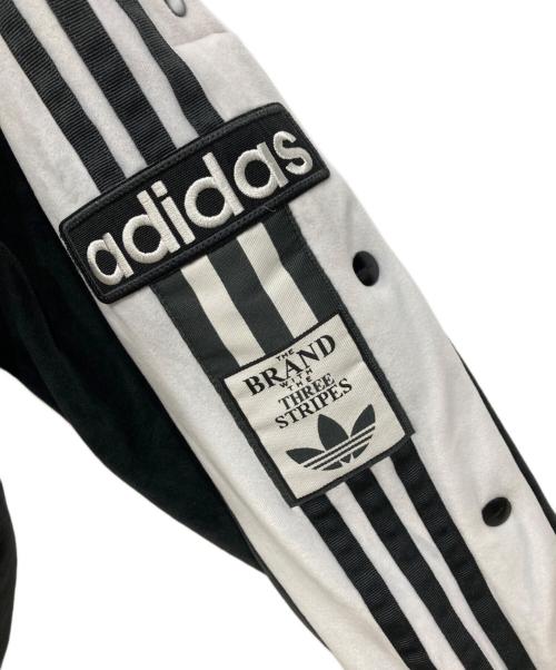 adidas（アディダス）adidas (アディダス) ベロアジャケット ブラック×ホワイト サイズ:Mの古着・服飾アイテム