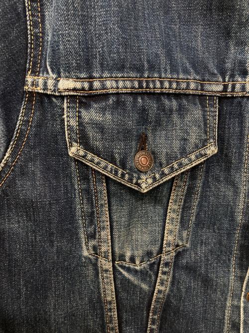 LEVI'S（リーバイス）LEVI'S (リーバイス) デニムジャケット インディゴ サイズ:42の古着・服飾アイテム
