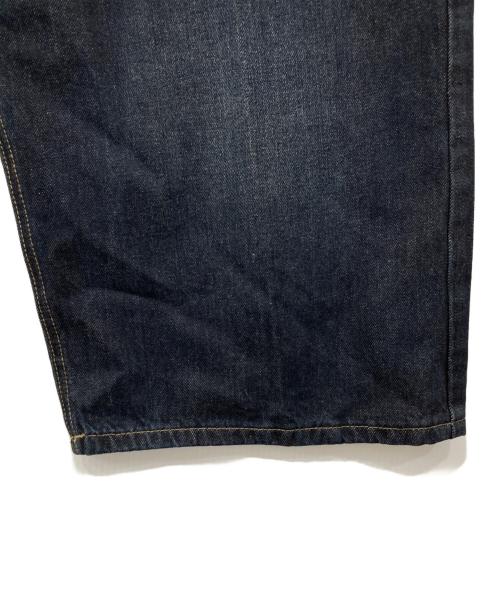 Jaded London（ジェイデッドロンドン）Jaded London (ジェイデッドロンドン) INDIGO RAINBOW SCRIPT XL COLOSSUS JEAN / インディゴ レインボー スクリプト XL コロッサス ジーンズ インディゴ サイズ:30の古着・服飾アイテム