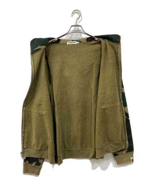 A BATHING APE（ア ベイシング エイプ）A BATHING APE (ア ベイシング エイプ) ダブルジップ シャーク パーカー カーキ サイズ:Lの古着・服飾アイテム