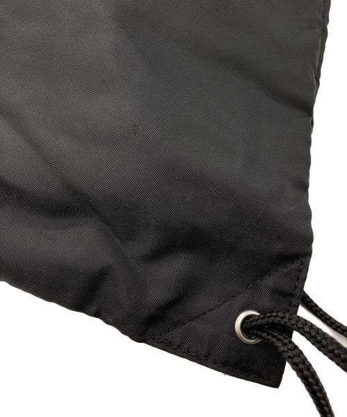 SUPREME（シュプリーム）Supreme (シュプリーム) ナップサック ブラックの古着・服飾アイテム