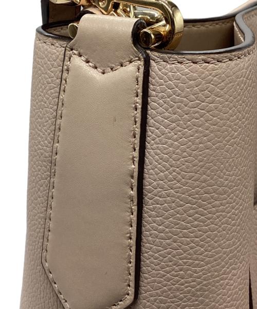 MICHAEL KORS（マイケル・コース）MICHAEL KORS (マイケル・コース) ショルダーバッグ ピンクの古着・服飾アイテム