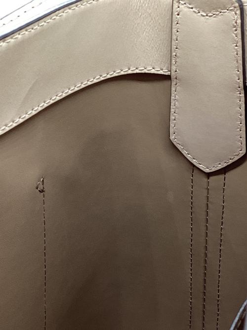 MICHAEL KORS（マイケル・コース）MICHAEL KORS (マイケル・コース) ショルダーバッグ ピンクの古着・服飾アイテム