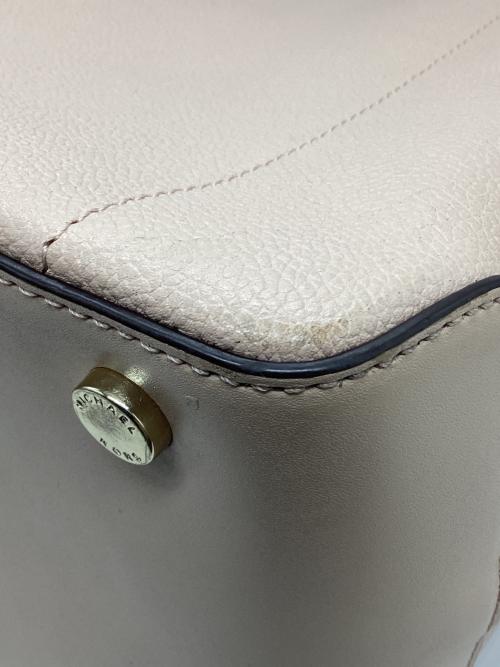 MICHAEL KORS（マイケル・コース）MICHAEL KORS (マイケル・コース) ショルダーバッグ ピンクの古着・服飾アイテム