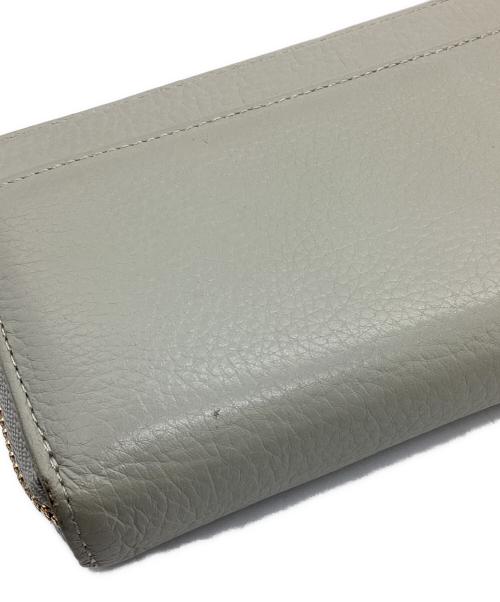 Vivienne Westwood（ヴィヴィアンウエストウッド）Vivienne Westwood (ヴィヴィアンウエストウッド) タッセルチャーム付き長財布 グレーの古着・服飾アイテム