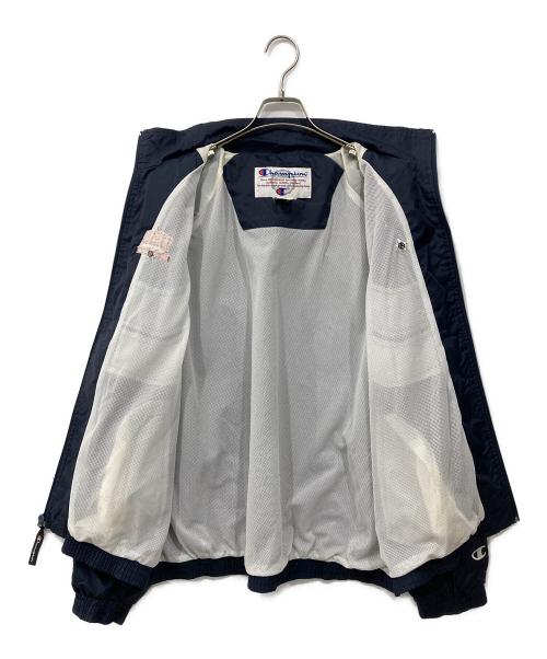 Champion（チャンピオン）Champion (チャンピオン) USAナイロンジャケット ネイビー サイズ:XLの古着・服飾アイテム