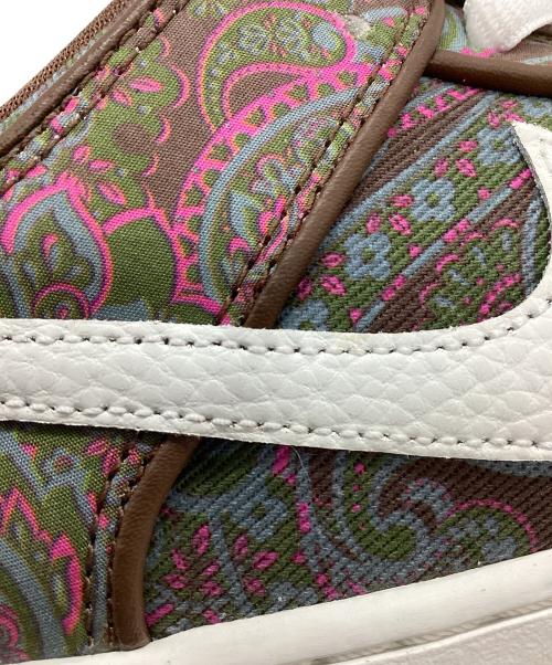 NIKE（ナイキ）NIKE (ナイキ) ローカットスニーカー ブラウン サイズ:27cmの古着・服飾アイテム