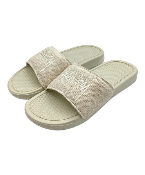NIKE（ナイキ）NIKE (ナイキ) stussy (ステューシー) ベナッシ サンダル アイボリー サイズ:27㎝の古着・服飾アイテム
