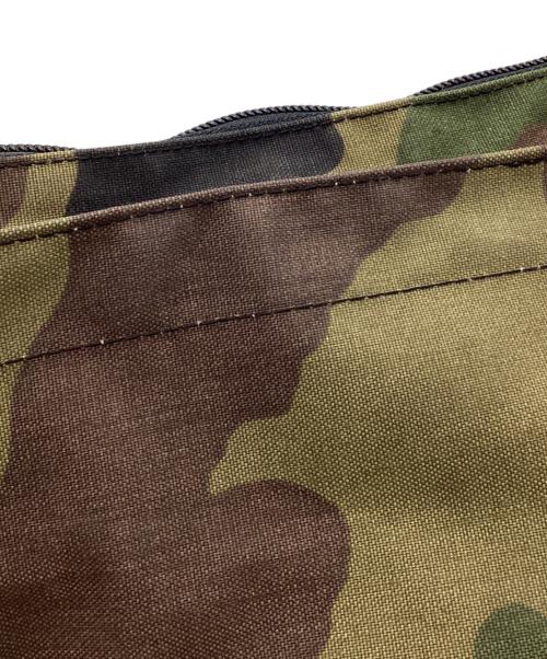 Herve Chapelier（エルベシャプリエ）Herve Chapelier (エルベシャプリエ) カモ柄ミニショルダーバッグ カーキの古着・服飾アイテム