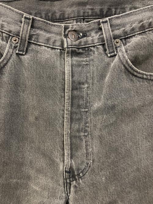 LEVI'S（リーバイス）LEVI'S (リーバイス) 後染めデニムパンツ グレー サイズ:SIZE 83.5cm (W33)の古着・服飾アイテム