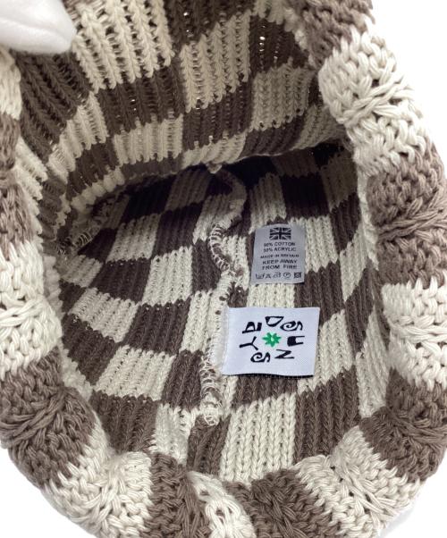 sundays.xyz（-）sundays.xyz (-) taupeビーニー チェック ニット帽 ベージュの古着・服飾アイテム
