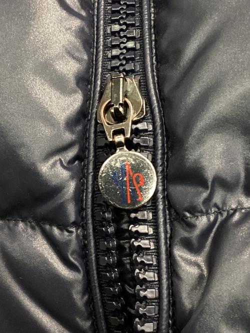MONCLER（モンクレール）MONCLER (モンクレール) マヤ ダウンジャケット ネイビーの古着・服飾アイテム