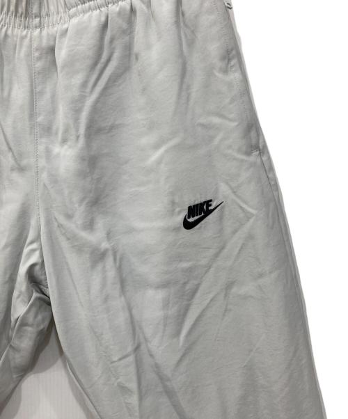 NIKE（ナイキ）NIKE (ナイキ) ウィンドランナー ウィンタライズドウーブンパンツ グレー サイズ:Lの古着・服飾アイテム