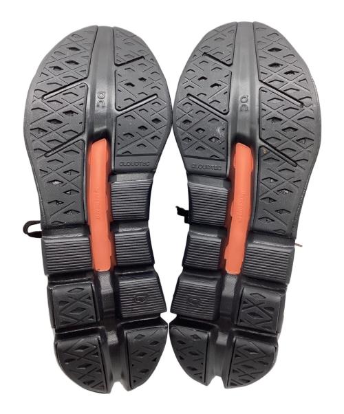 on（オン）on (オン) ローカットスニーカー ブラック サイズ:27㎝の古着・服飾アイテム