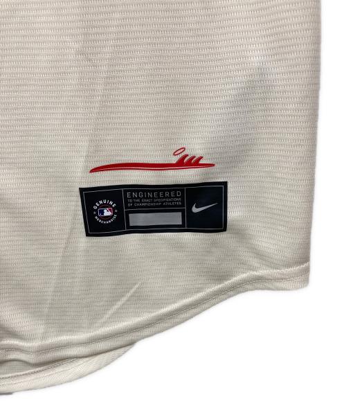 NIKE（ナイキ）NIKE (ナイキ) ゲームシャツ アイボリー×レッド サイズ:S 未使用品の古着・服飾アイテム