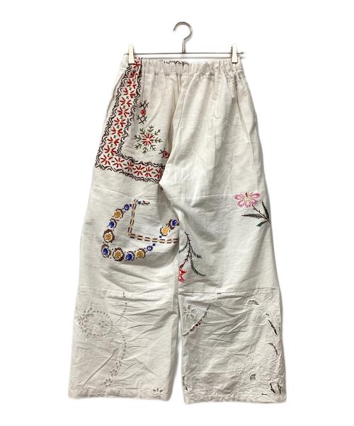 freada（フリーダ）Freada (フリーダ) アソートデザインヴィンテージパッチワーク刺繍パンツ ホワイト サイズ:Freeの古着・服飾アイテム