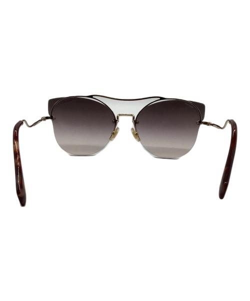 MIU MIU（ミュウミュウ）MIU MIU (ミュウミュウ) キャットアイサングラス ブラウン サイズ:62□17の古着・服飾アイテム