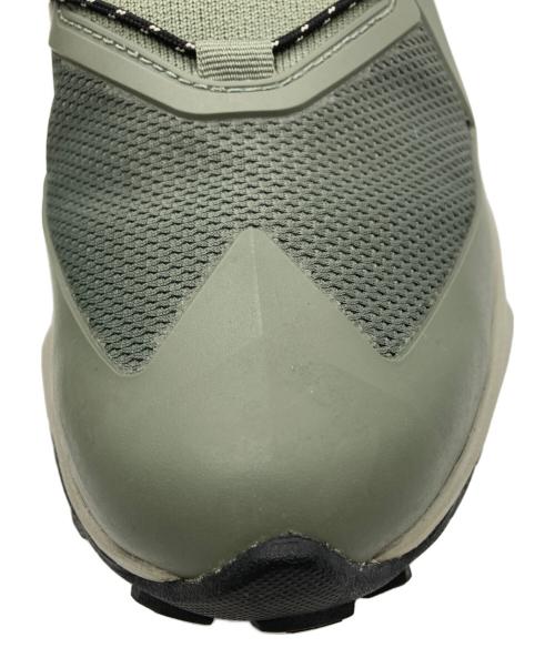 Columbia（コロンビア）Columbia (コロンビア) スニーカー カーキ サイズ: 26.5cmの古着・服飾アイテム