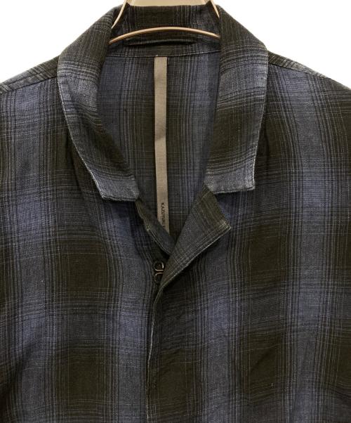 KAZUYUKI KUMAGAI ATTACHMENT（カズユキクマガイ アタッチメント）KAZUYUKI KUMAGAI ATTACHMENT (カズユキクマガイ アタッチメント) Li/Coシャンブレーオンブレーチェック ワークコート ブルー×ブラック サイズ:3の古着・服飾アイテム