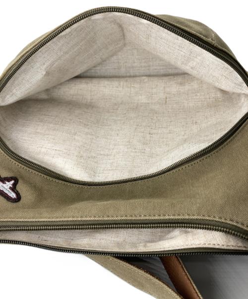 DAKOTA（ダコタ）DAKOTA (ダコタ) ショルダーバッグ ベージュの古着・服飾アイテム