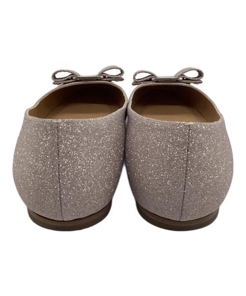 Salvatore Ferragamo（サルヴァトーレ フェラガモ）Salvatore Ferragamo (サルヴァトーレ フェラガモ) ヴァラリボン ラメパンプス ピンク サイズ:8の古着・服飾アイテム