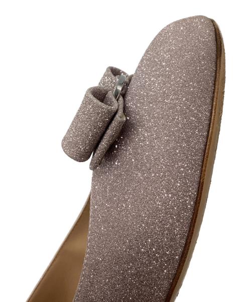 Salvatore Ferragamo（サルヴァトーレ フェラガモ）Salvatore Ferragamo (サルヴァトーレ フェラガモ) ヴァラリボン ラメパンプス ピンク サイズ:8の古着・服飾アイテム