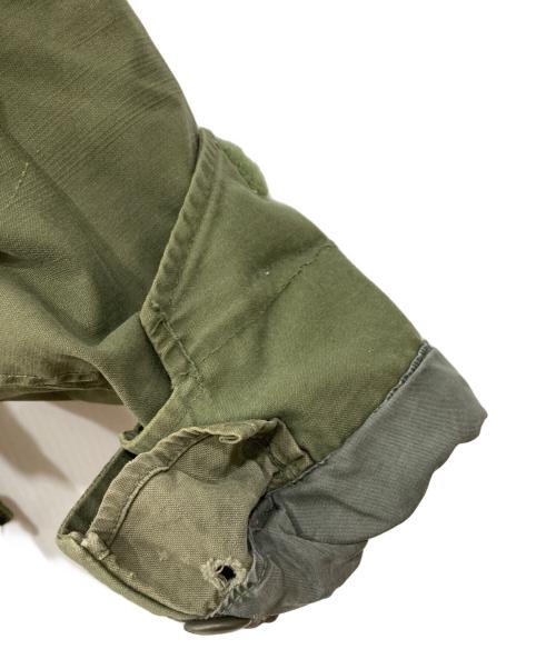 US ARMY（ユーエスアーミー）US ARMY (ユーエスアーミー) M65フィールドジャケット カーキ サイズ:Mの古着・服飾アイテム