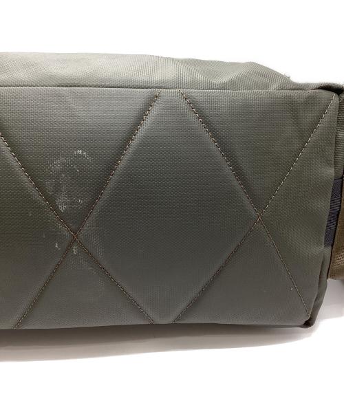 PORTER（ポーター）PORTER (ポーター) PRISM SHOULDER BAG / プリズムショルダーバッグ カーキの古着・服飾アイテム