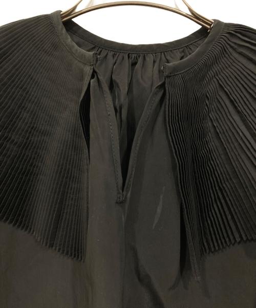 machatt（マチャット）machatt (マチャット) プリーツ オーバーカラー ブラウス ブラック サイズ:Freeの古着・服飾アイテム