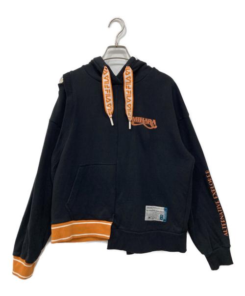 Maison MIHARA YASUHIRO（メゾン ミハラ ヤスヒロ）Maison MIHARA YASUHIRO (メゾン ミハラ ヤスヒロ) FILA (フィラ) プルオーバーパーカー ブラック サイズ:Mの古着・服飾アイテム