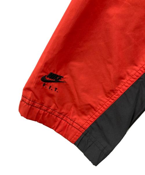 NIKE ACG（ナイキエーシージー）NIKE ACG (ナイキエーシージー) アノラックパーカー レッドブラック サイズ:Mの古着・服飾アイテム
