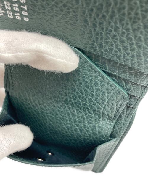 Maison Margiela（メゾンマルジェラ）Maison Margiela (メゾンマルジェラ) バイフォールドウォレット グリーンの古着・服飾アイテム